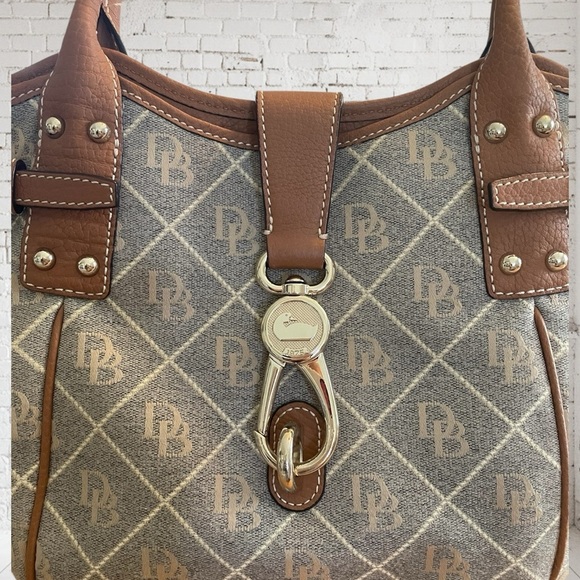 Dooney & Bourke Logo Lock Shoulder Bag - Picture 3 of 5
